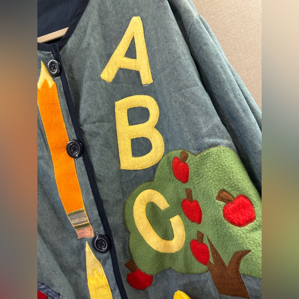 One of a kind vintage 90s teacher denim jacket L/XL unique appliqués school - Picture 4 of 6